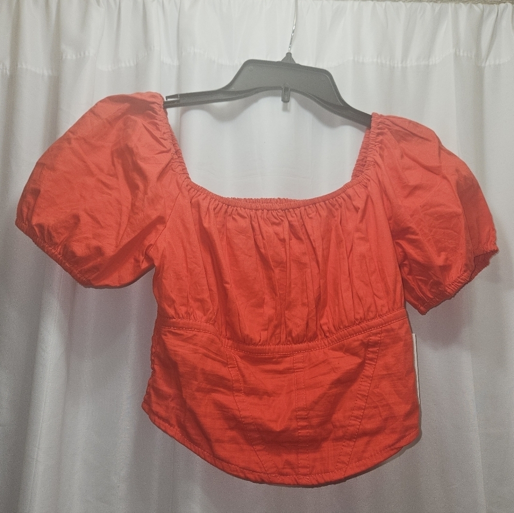 NWT! Japna Red Puff Sleeve Smocked Cropped Top!
